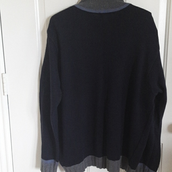 Girbaud Mens Sweater - Picture 5 of 5